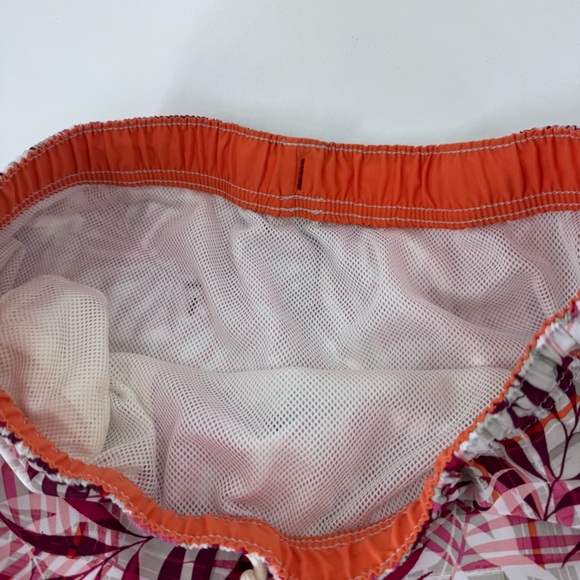 Tommy Bahama Tropical Swim Trunks -Size Medium - Picture 8 of 9